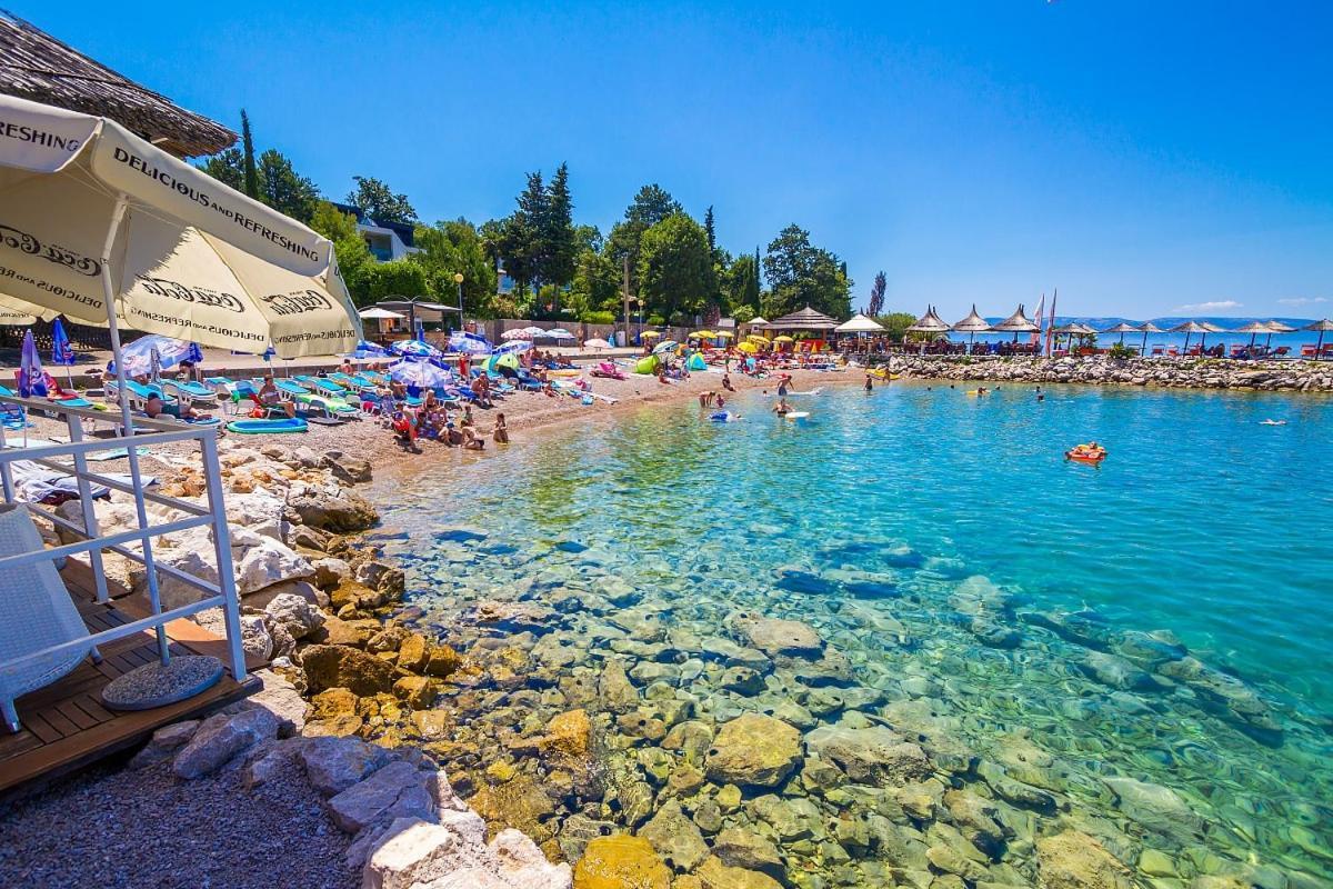 Apartments By The Sea Njivice, Krk - 5296 Exterior photo