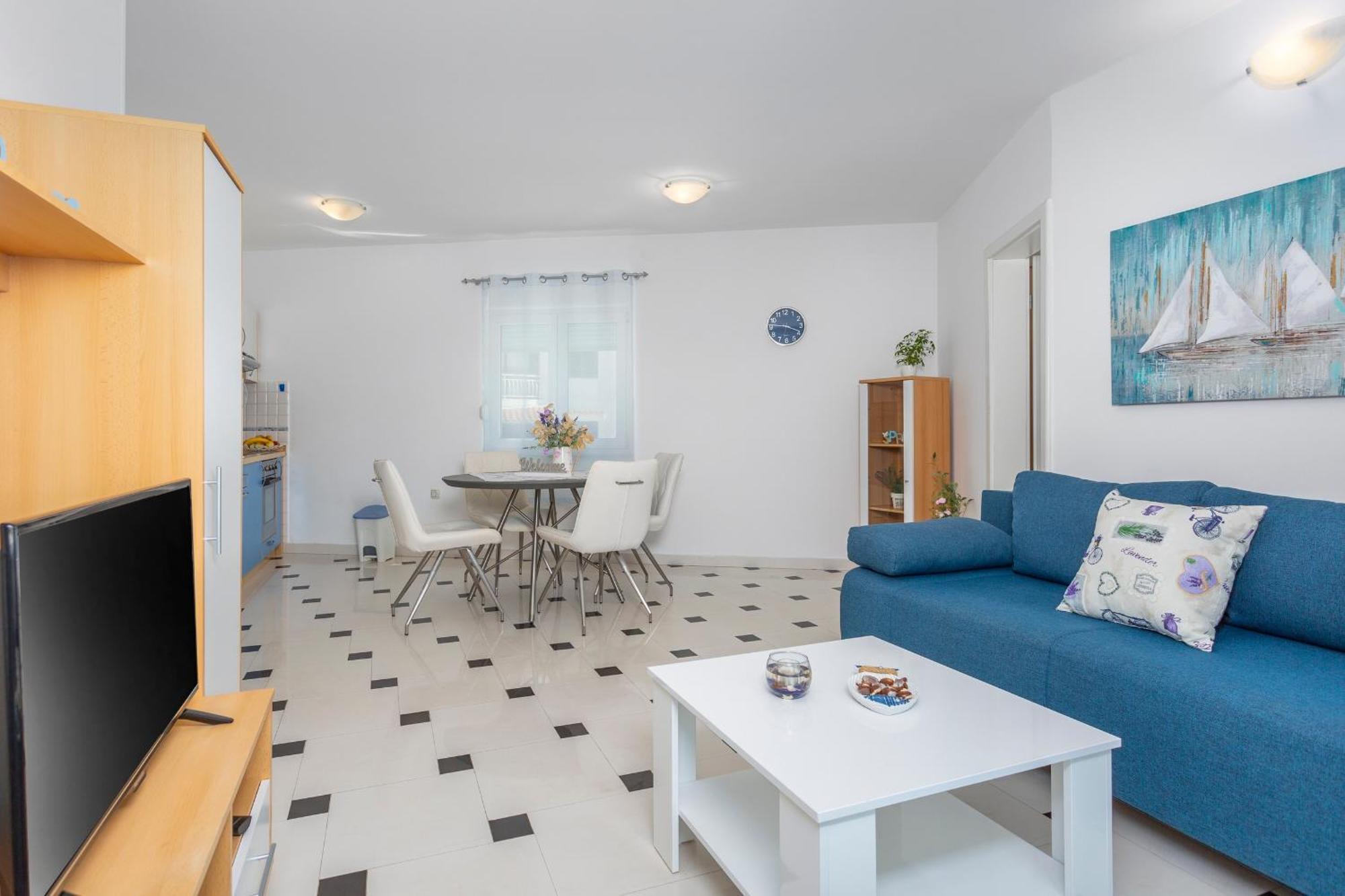 Apartments By The Sea Njivice, Krk - 5296 Room photo